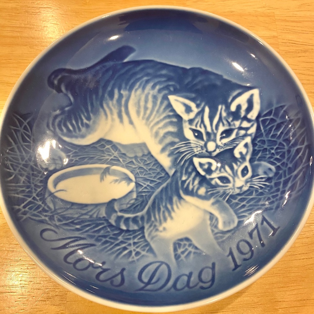 Matched Pair - Copenhagen Porcelain Mother's Day Collectible Plates